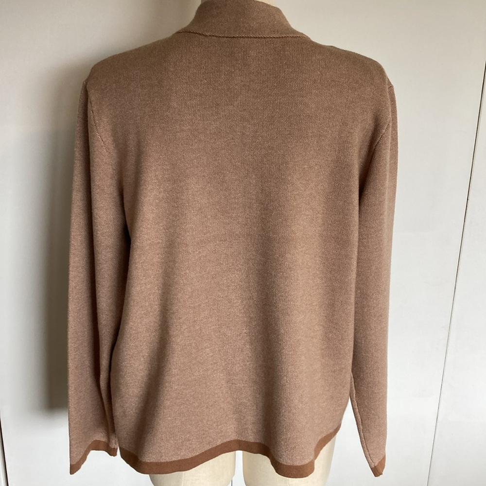Brand New—-Jones New York Taupe Double-Breasted Knit Jacket - Picture 4 of 6